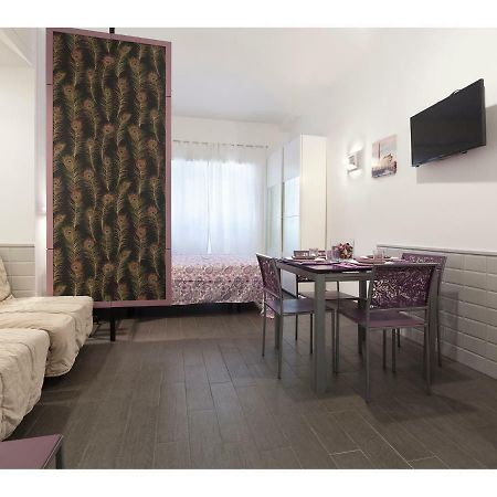 My Purple Apartment In The Center Of Roma Exterior foto
