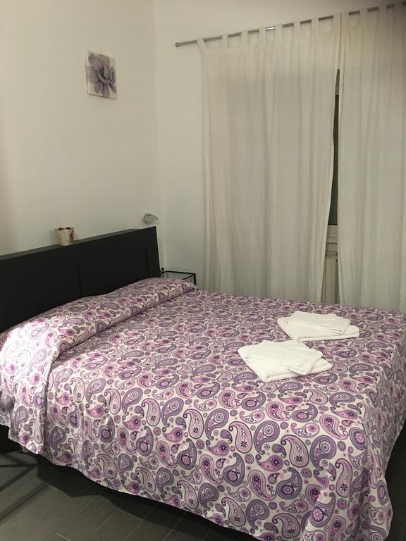My Purple Apartment In The Center Of Roma Exterior foto