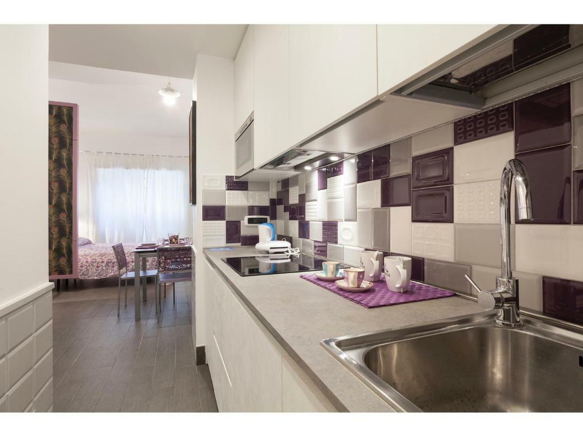 My Purple Apartment In The Center Of Roma Exterior foto